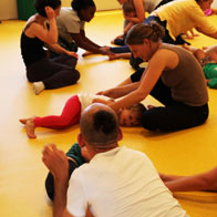 Kinder-Yoga Massage